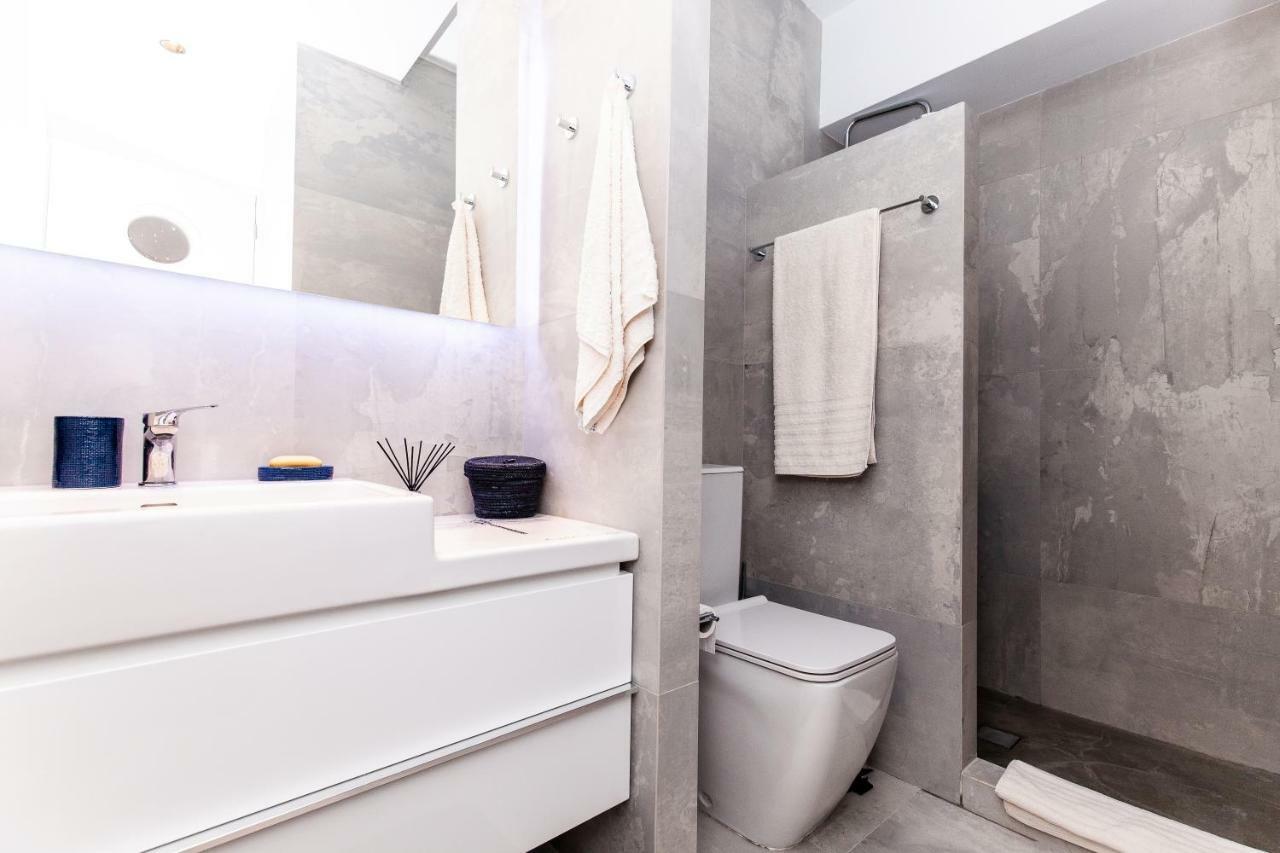 Sweet Suite Flora In Vouliagmeni アテネ エクステリア 写真